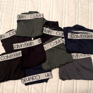9 pairs of Calvin Klein boxers (Men’s Medium)